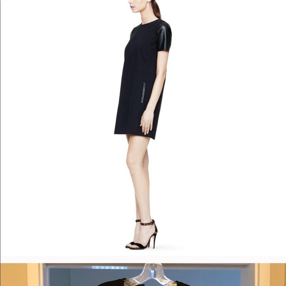 Club Monaco - Picture 3 of 3